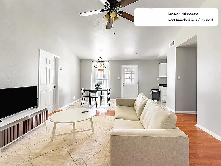 2311 Galway St — Photo 34