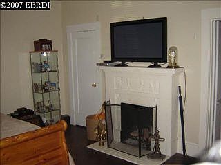 4th image of 5933 Camden St