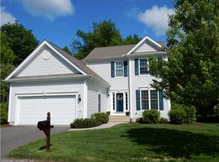 6 Zinnia Ct, Wallingford, CT 06492