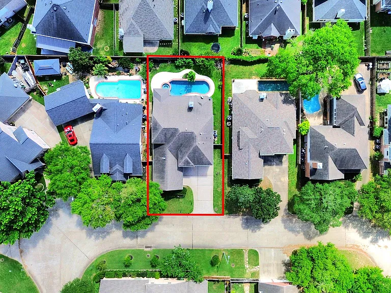 1611 Barton Creek Trl — Photo 46