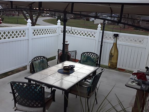 4th image of 3015 Woodland Dr