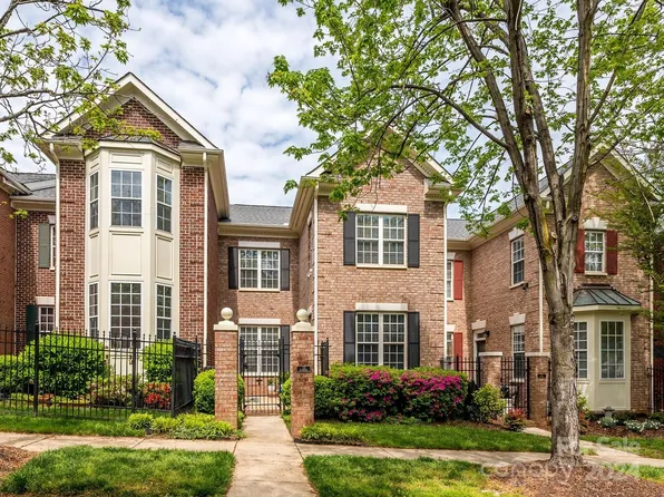 219 Twain Ave, Davidson, NC 28036