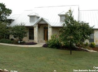 200 Sweetheart Crk, Helotes, TX 78023