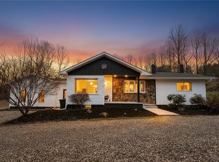 733 Metz Rd, Indiana, PA 15701