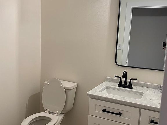 4th image of 41 S Apple South Dr