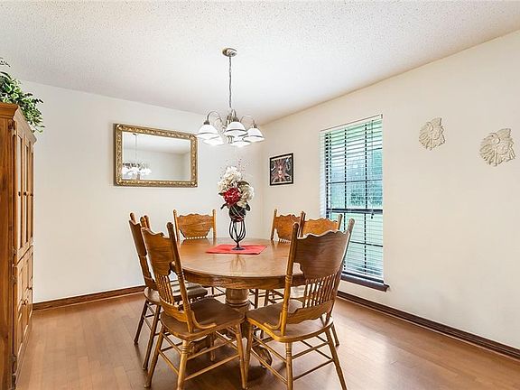 4th image of 468 Parlange Dr