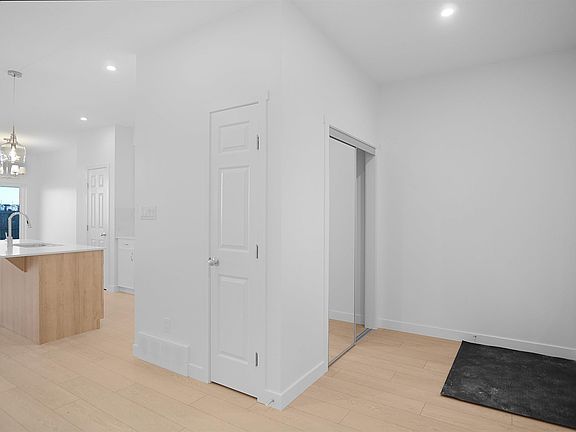 2nd image of 20924 16th Ave NW