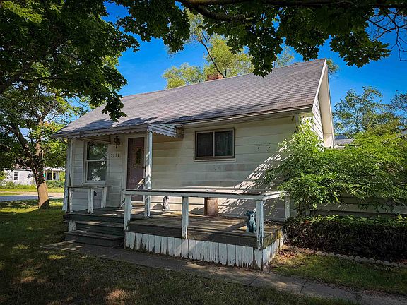 4th image of 5131 E Ward St