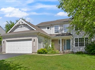 461 Winding Canyon Way, Algonquin, IL 60102