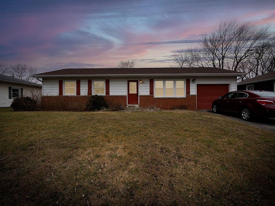 1st image of 53 Oakwood Dr