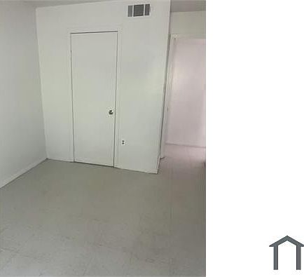 1st image of 601 Gray St