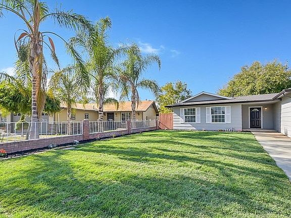 3rd image of 1901 Woodland Cir