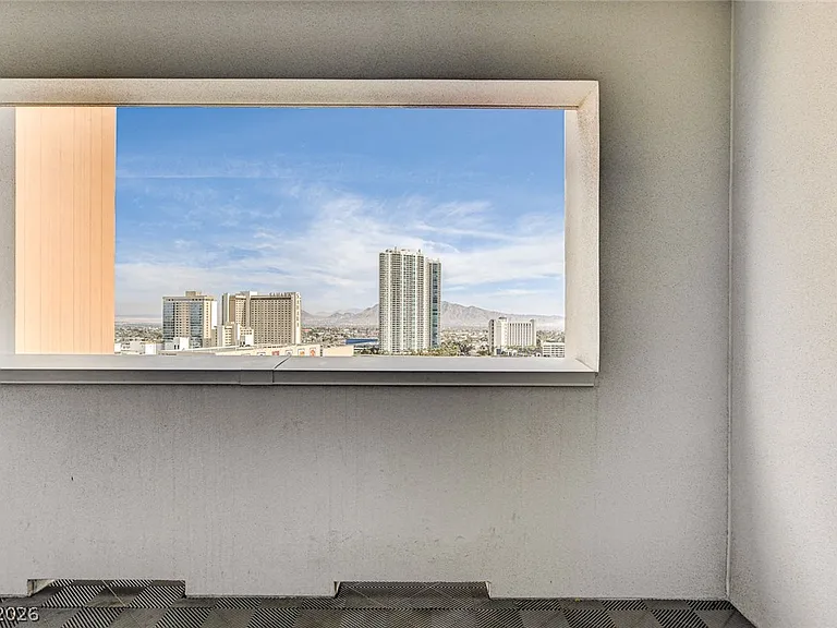 2700 Las Vegas Blvd S #1305 — Photo 25