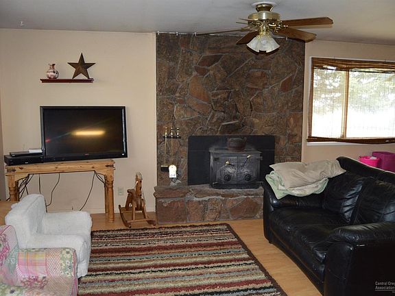 4th image of 7710 NW Eagle Dr