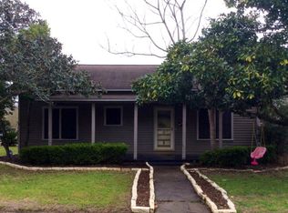 2501 N Levi St, Victoria, TX 77901