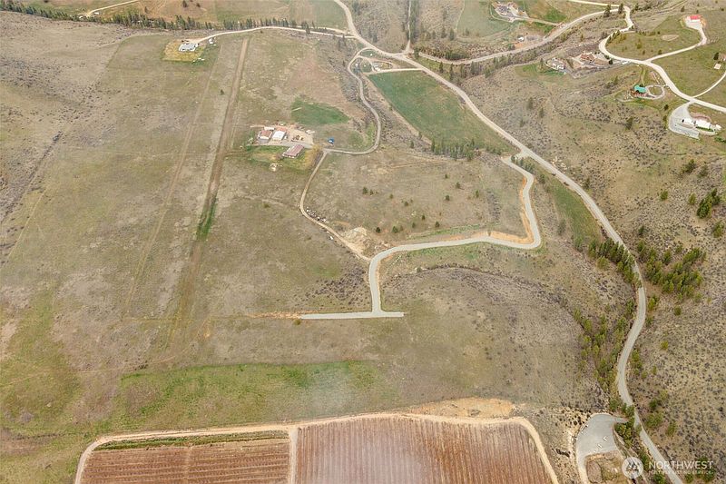2nd image of 331 Rancho Perri Lane