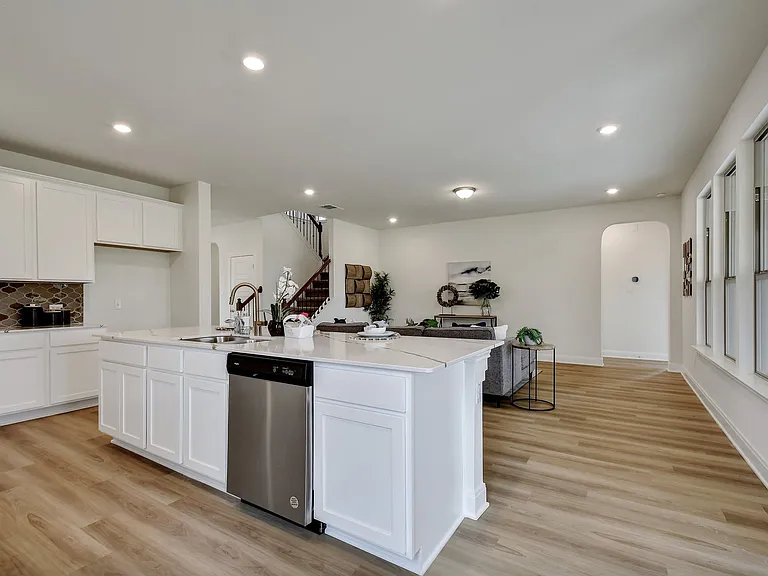 108 Redcliff Path — Photo 13