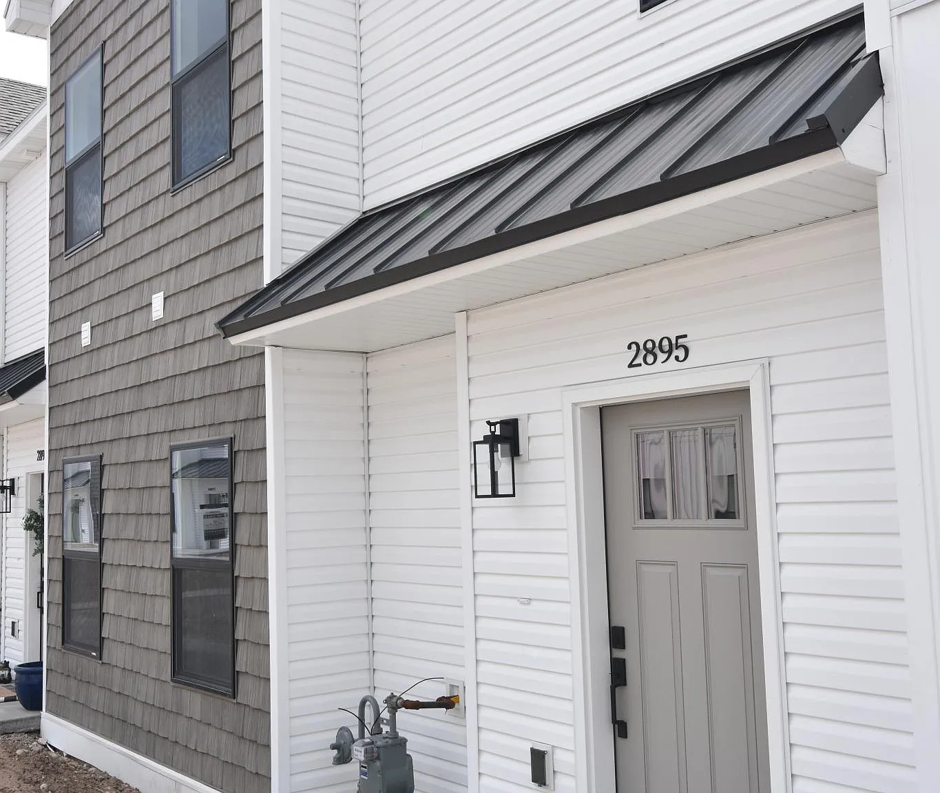 2895 Homewood Dr — Photo 4