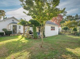 818 Lester Ave, Mamaroneck, NY 10543