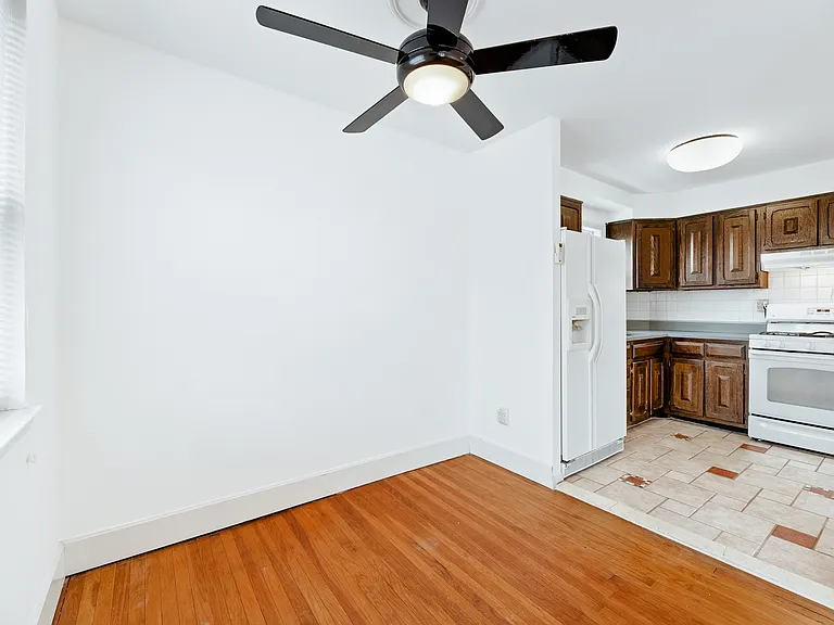 12450 Knights Rd #2 — Photo 27