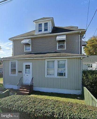 1st image of 5238 6th St
