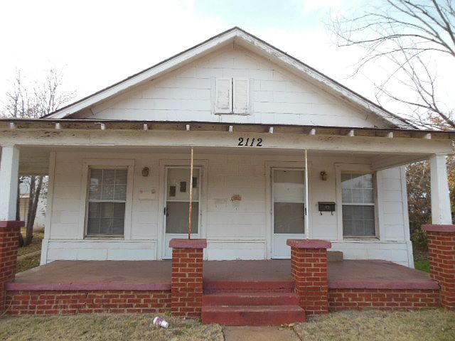 2nd image of 2112 Fillmore St