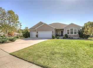 1306 Cedar Crest Dr, Pittsburg, KS 66762