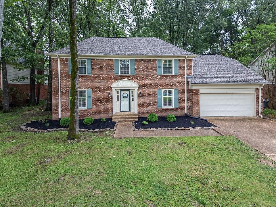1st image of 2864 Leesburg Dr