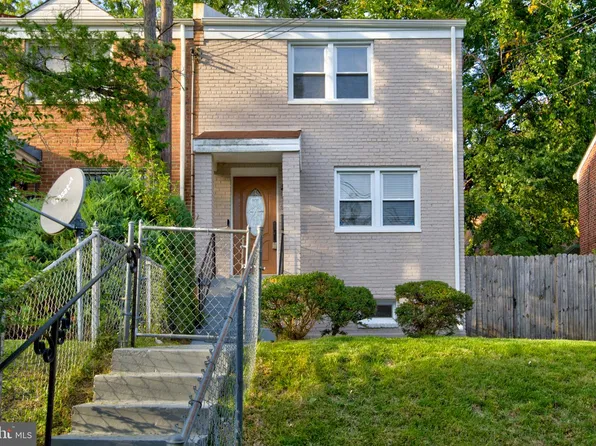 618 Chesapeake St SE, Washington, DC 20032