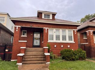 7153 S Artesian Ave, Chicago, IL 60629