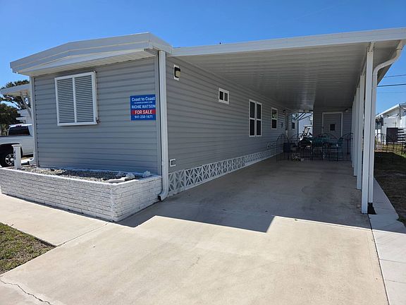 2nd image of 46 Spring Ln #46