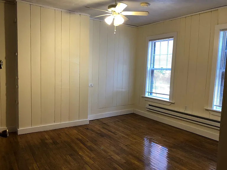 7 Phillips St #2 — Photo 2