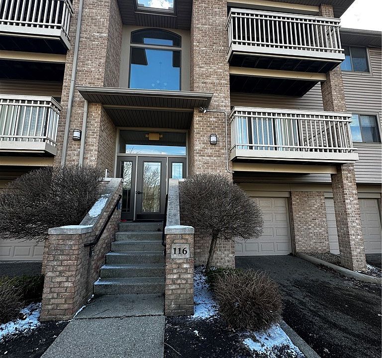 1st image of 3800 Rosemont Blvd APT 116C