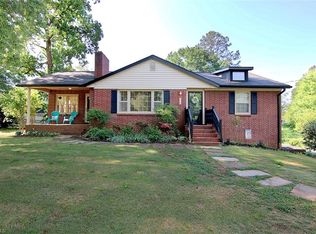 3930 Avera Ave, Winston Salem, NC 27106