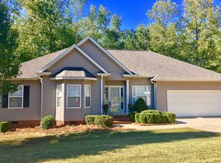 8 Four Leaf Ct, Pelzer, SC 29669