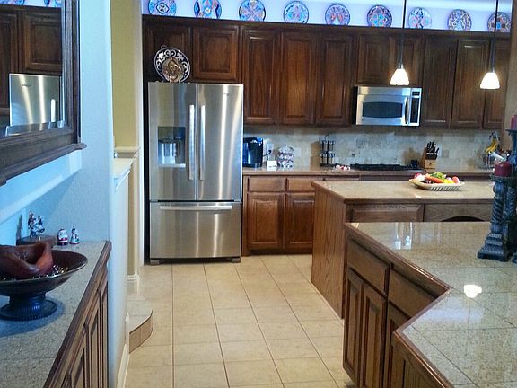 4th image of 3201 Guildford Ln