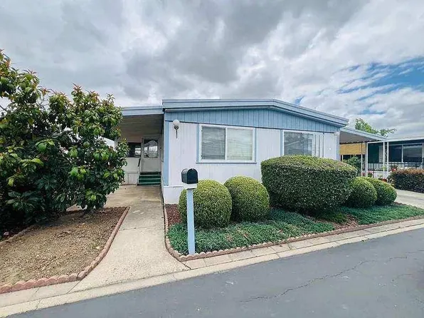 2240-38 Golden Oak Ln, Merced, CA 95341