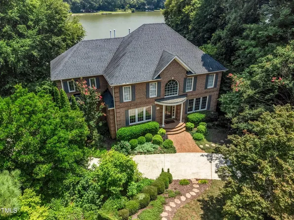 115 Loch Vale Ln, Cary, NC 27518