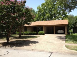 13441 Shahan Dr, Farmers Branch, TX 75244
