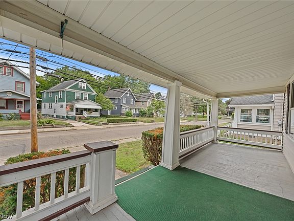 4th image of 432 Dayton St
