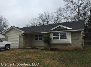 905 W 24th St, Ada, OK 74820