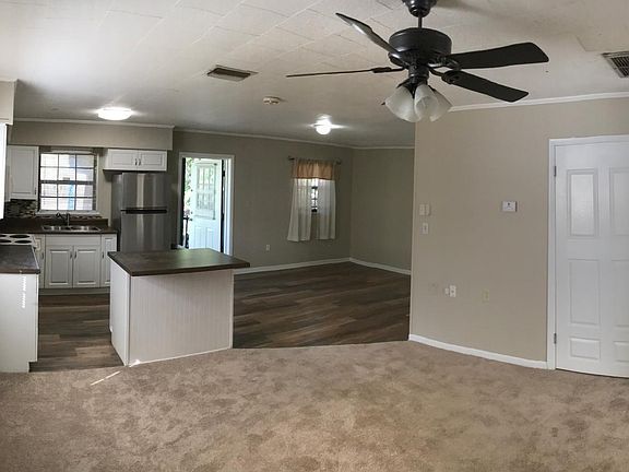 5th image of 1503 Crest Ct