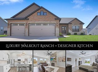 212 Meridian Oaks Dr, Glen Carbon, IL