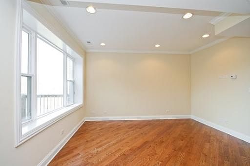 2nd image of 5302 N Kedzie Ave #2