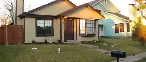10311 Tamworth Dr — Photo 1