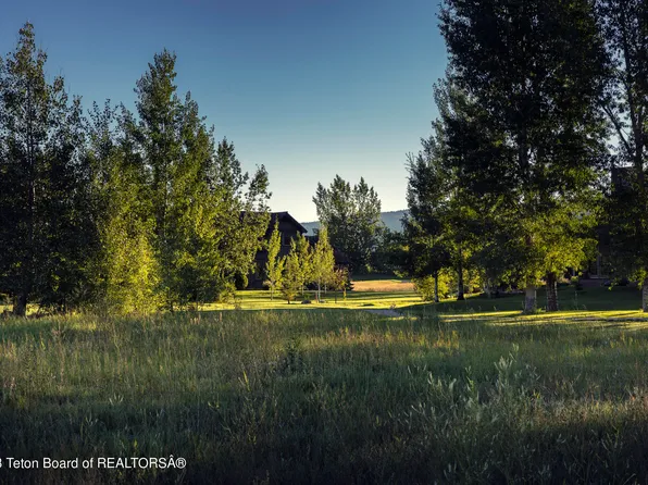 109 Moulton Ln, Victor, ID 83455