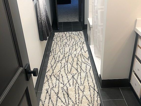 3rd image of 1452 E Bella Vie Ct