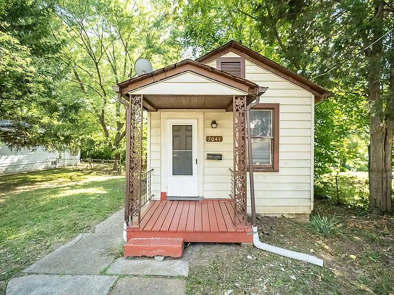 7044 Beulah Ave — Photo 18
