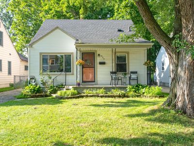 423 Highland Ave, Clawson, MI, 48017