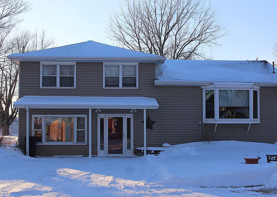 1st image of 6111 Sunnyside Ln